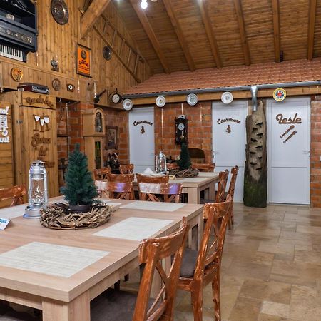 Sura Lu' Patru Apartment Vulcan  Bagian luar foto