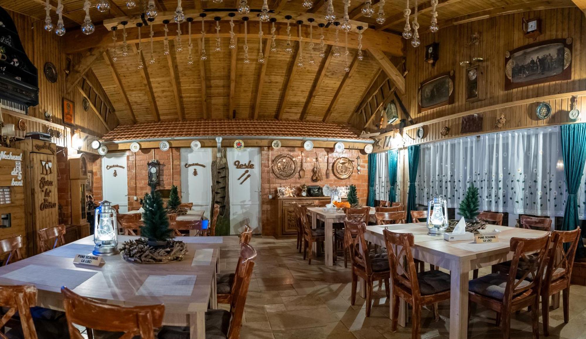 Sura Lu' Patru Apartment Vulcan  Bagian luar foto